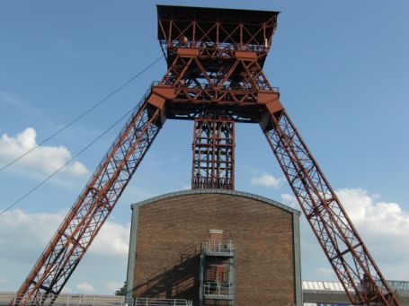 Moers : Franz-Haniel-Straße, Schachtanlage Rheinpreussen 4, Förderturm